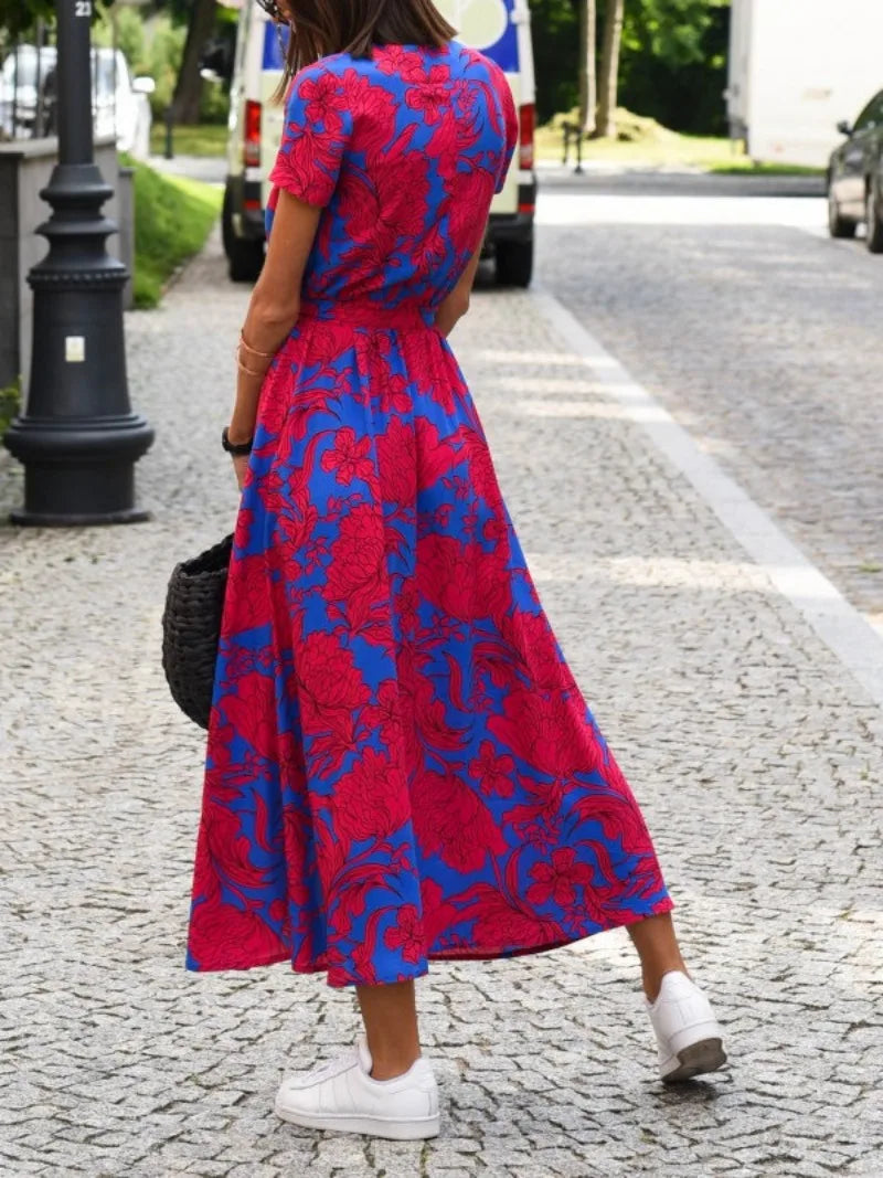 Bequemes Frauenkleid