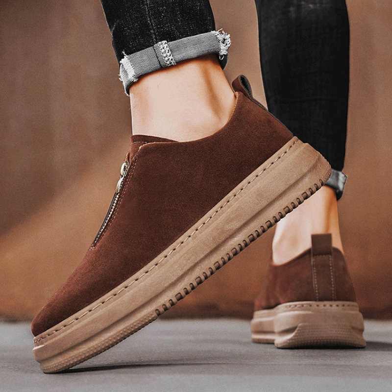 Elegante Wildlederschuhe