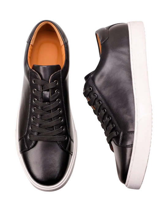 Turnschuhe aus echtem Leder