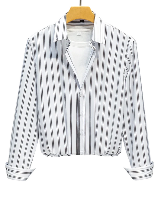Elegantes gestreiftes Herrenhemd