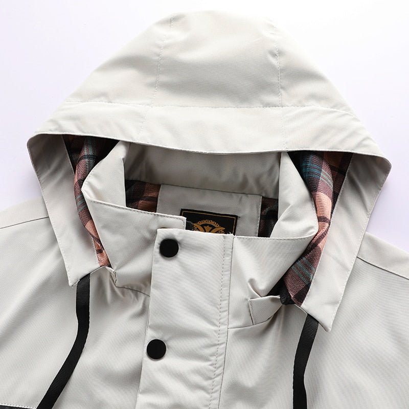 Wasserdichte Outdoor-Jacke
