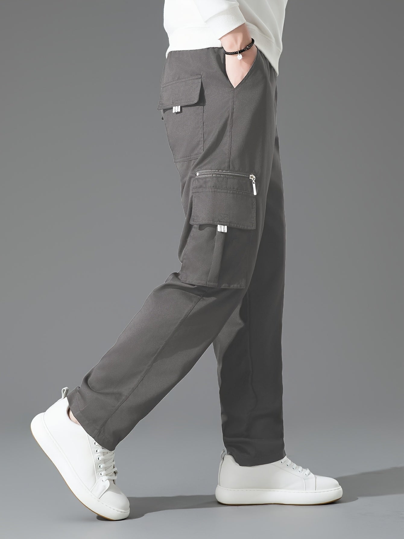 Lose sitzende Cargo-Hose