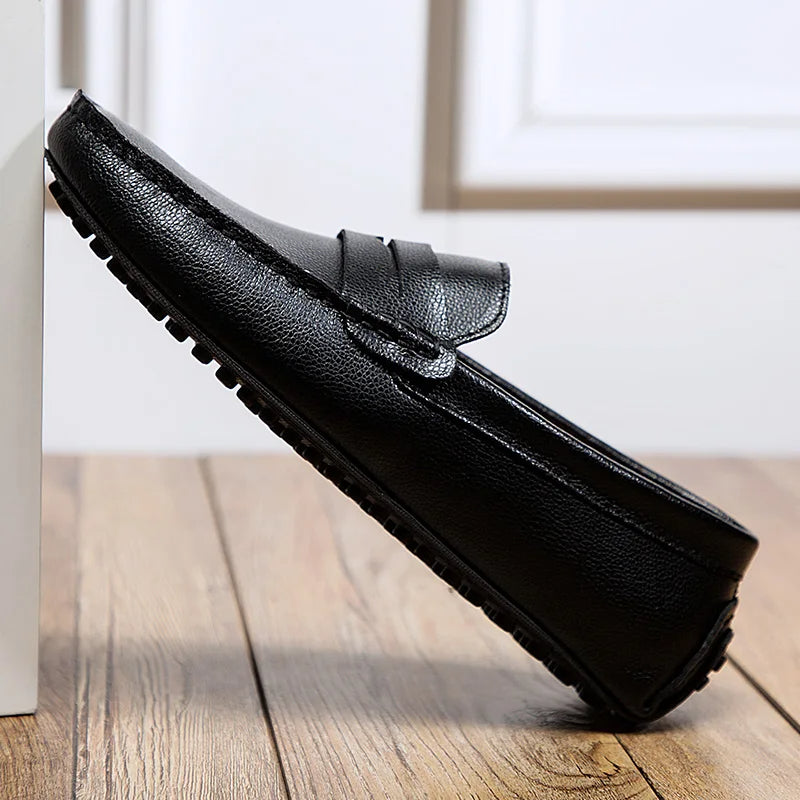 Lässige Sommer-Loafer aus Leder