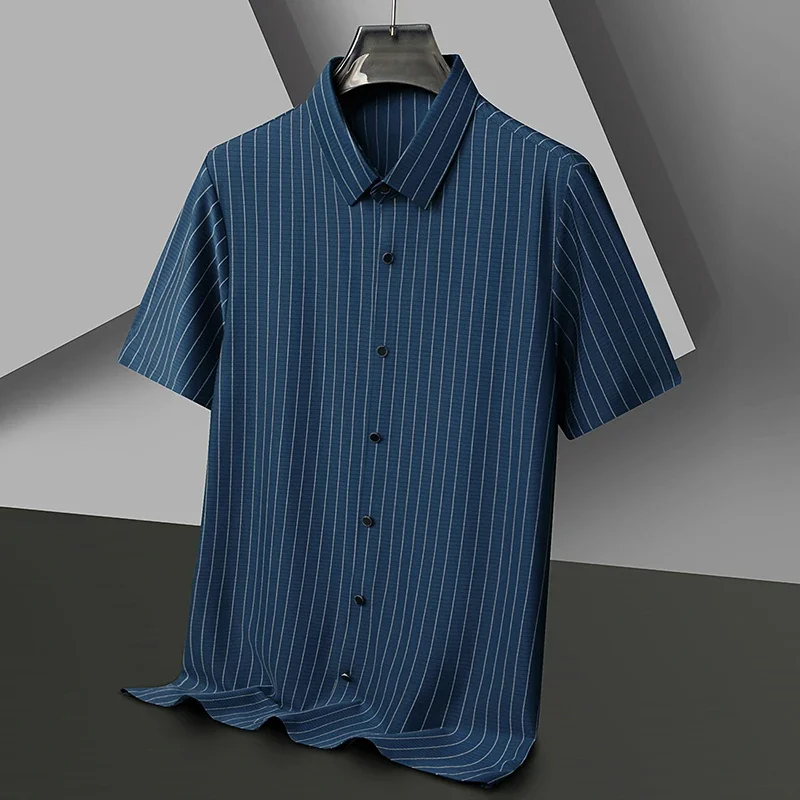 Gestreiftes Poloshirt