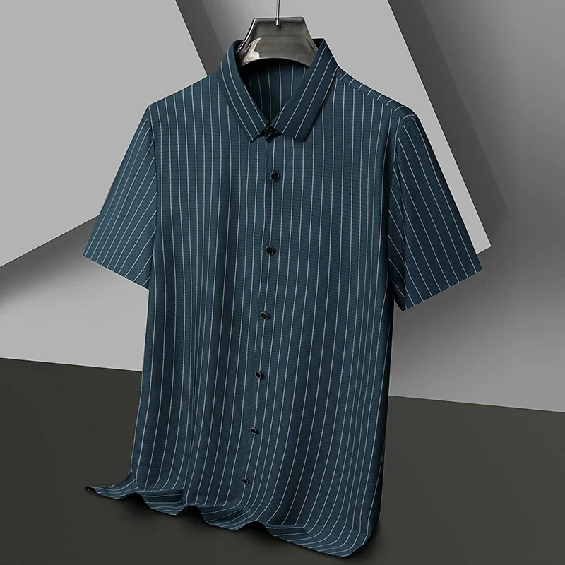 Gestreiftes Poloshirt