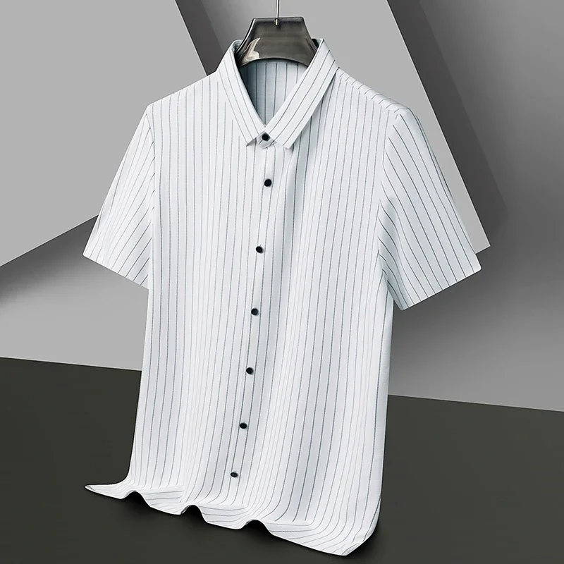 Gestreiftes Poloshirt