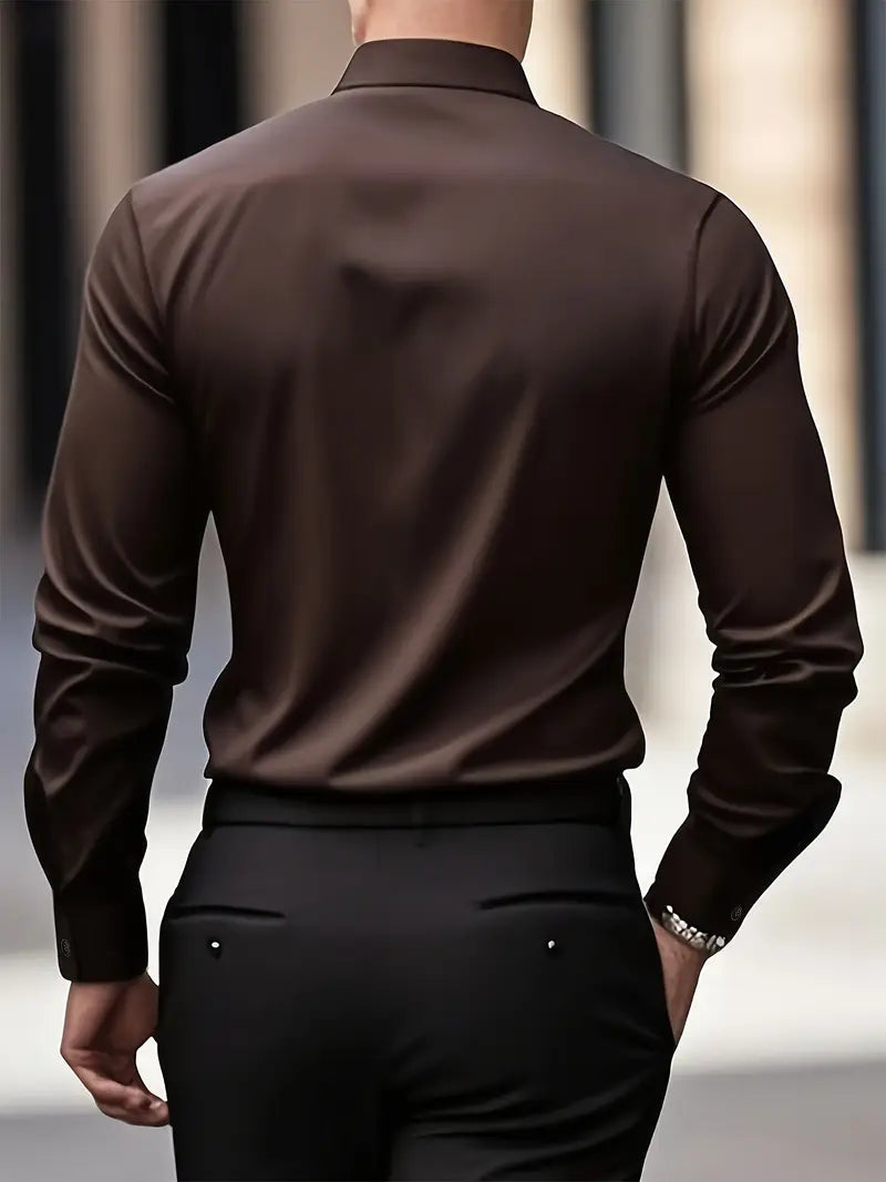 Elegantes Herrenhemd