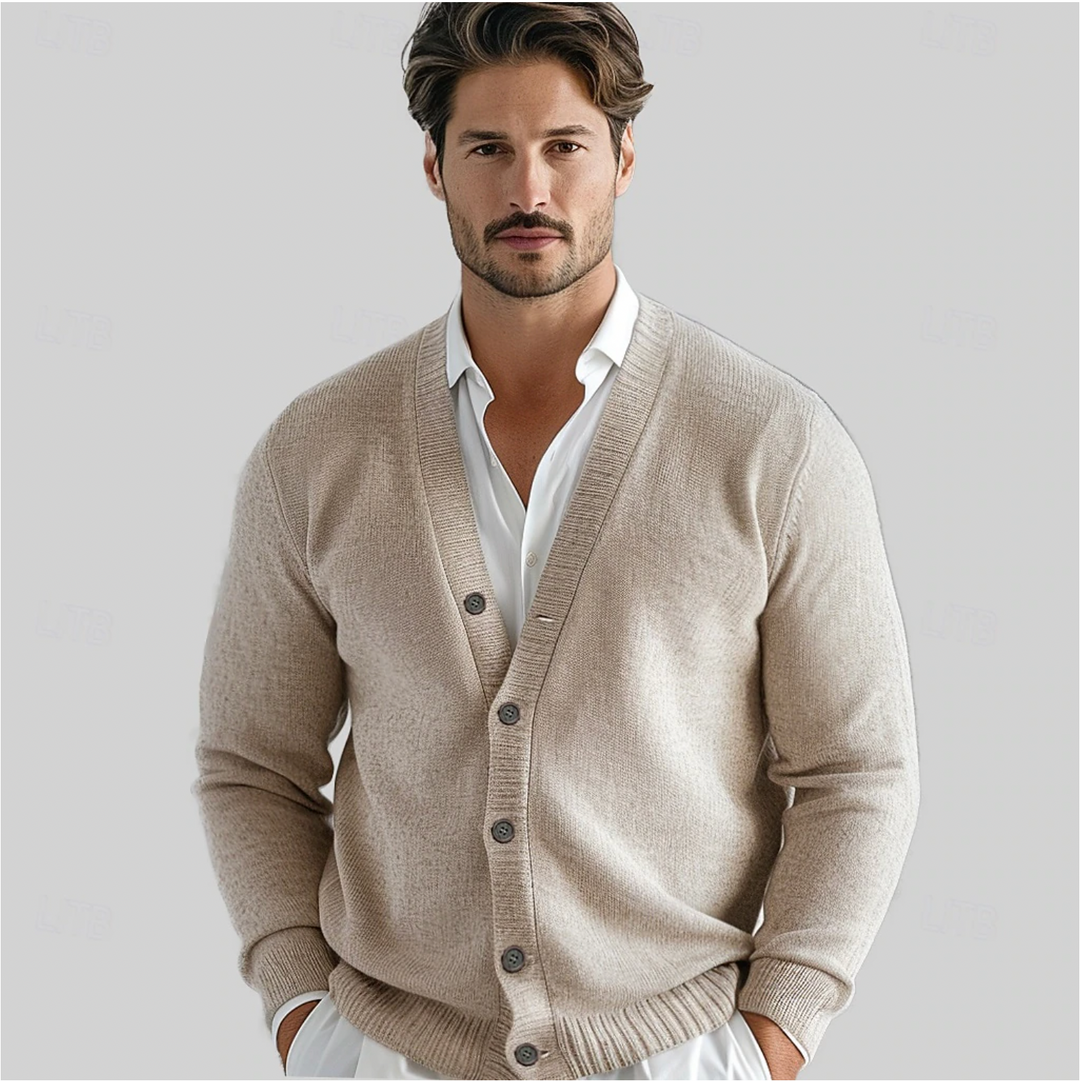 Elegante Strickjacke mit Knöpfen