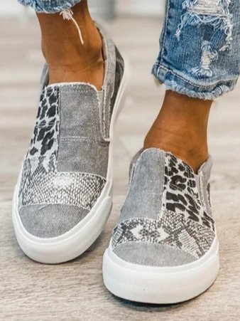 Elegante, schmerzlindernde Slipper