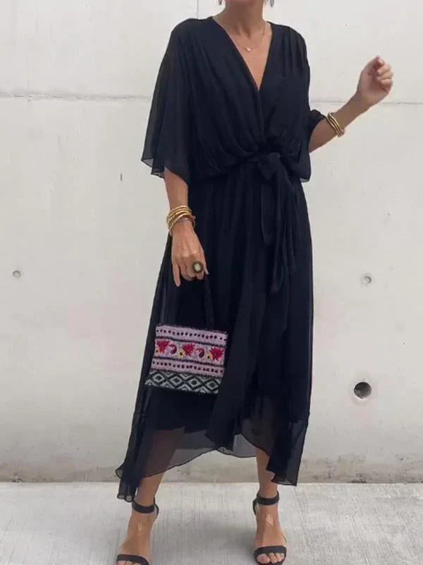 Seidenchiffonkleid mit V-Ausschnitt