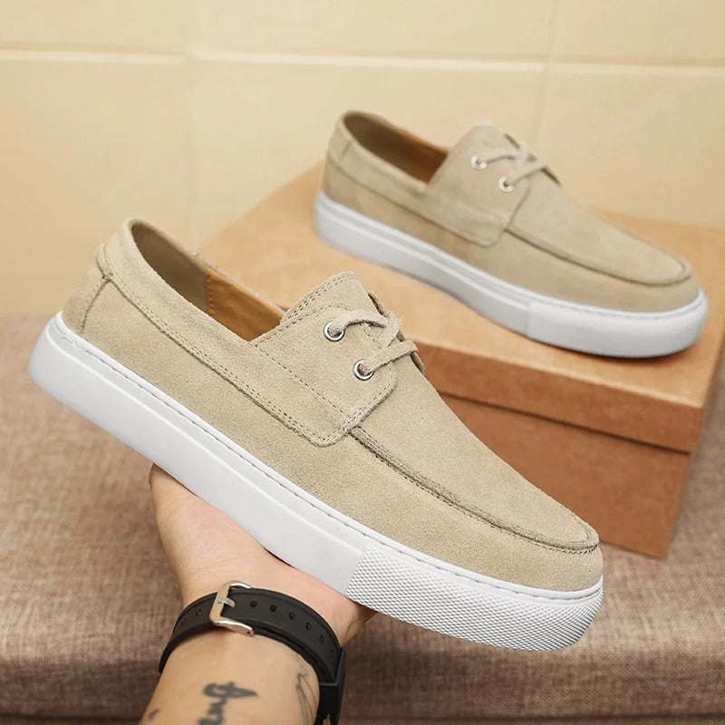 Elegante Wildlederschuhe