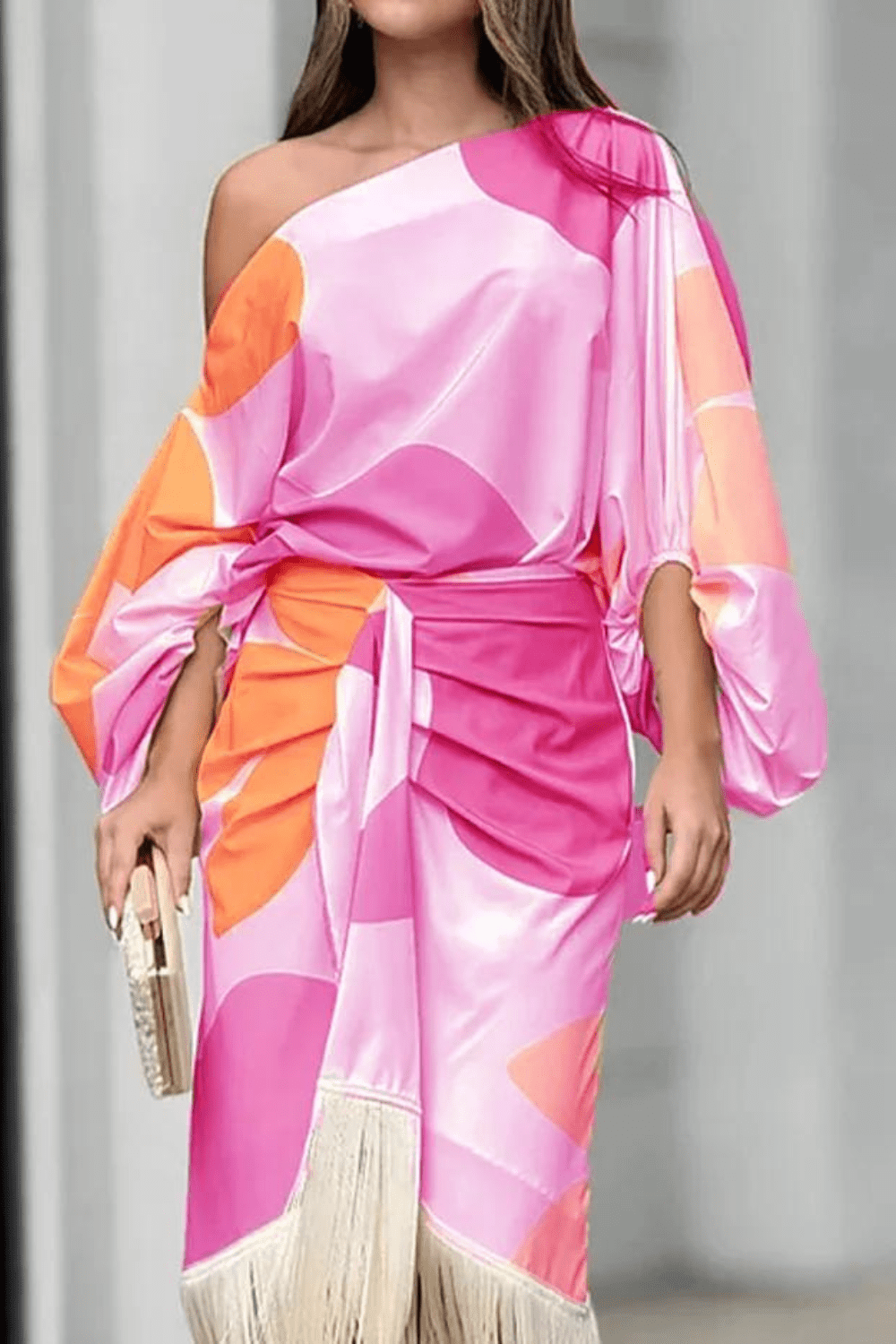 Elegantes farbenfrohes Kleid