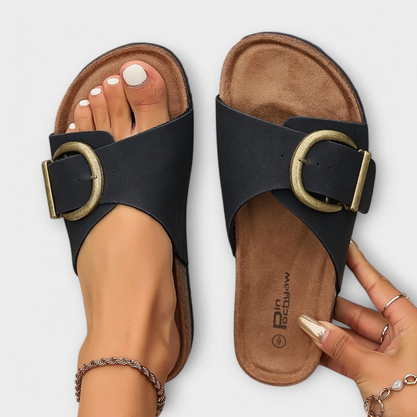 Bequeme Frauen-Sandalen